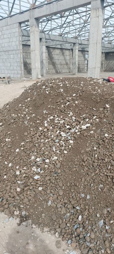 оптималка в Кыргызстан | ОТСЕВ: Самосвал | Вывоз строй мусора, Доставка щебня, угля, песка, чернозема, отсев | По городу
