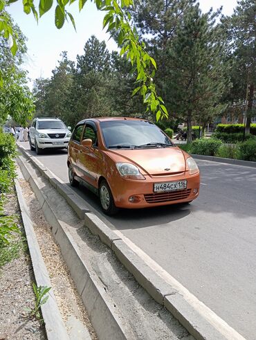 авто лизинг рассрочка: Продаю Chevrolet Spark оранжевого цвета