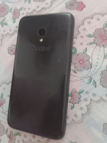 telefoni od 50 evra: Telefon radi u odličnom stanju izvino u Zrenjaninu