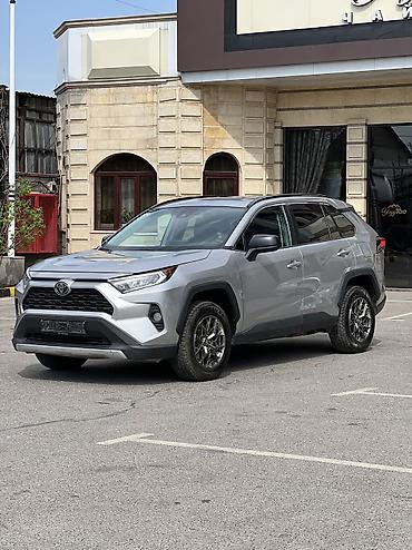 Toyota: Toyota RAV4: 2019 г., 2.5 л, Автомат, Бензин, Кроссовер — 2