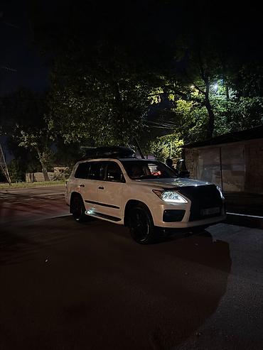 авто наклейка: Lexus LX: 2011 г., 5.7 л, Автомат, Бензин, Внедорожник — 1
