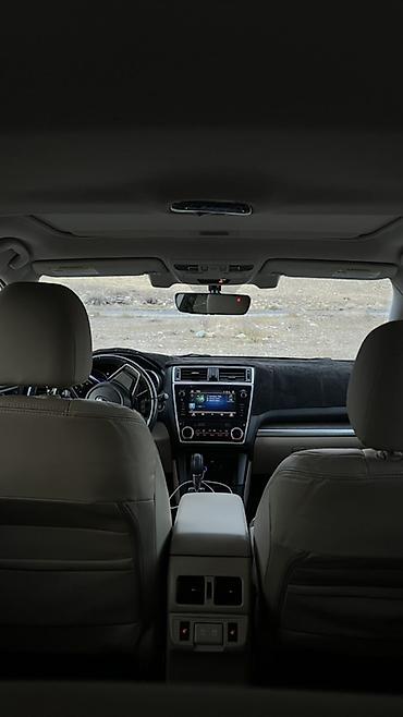 разбитые авто: Subaru Outback: 2019 г., 2.5 л, Вариатор, Бензин, Универсал — 4