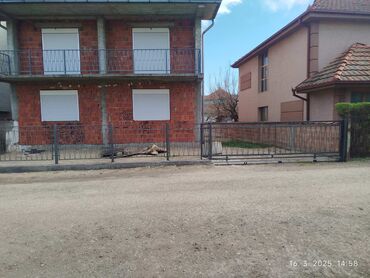 Građevinarstvo i rekonstrukcija: Izrada po meri i zelji kupca Razni modeli u ponudi Ugradnja — 10