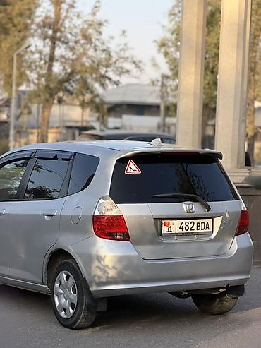 авто в киргизии цены: Honda Fit: 2003 г., 1.3 л, Автомат, Бензин, Хэтчбэк — 6