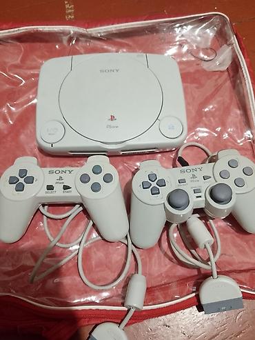 сколько стоит playstation 1: Sony PS one (SCPH seriyası) oyun konsolu dəsti Komplekt: - Sony PS — 1