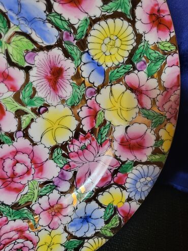 Ostalo posuđe: Kineski nov tanjir,rucno oslikan 70te. Tanjir je perfektan,rad — 8