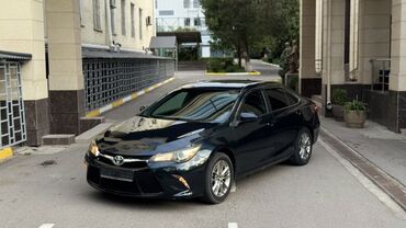 срочно в связи с переездом: Toyota Camry: 2016 г., 2.5 л, Автомат, Бензин, Седан