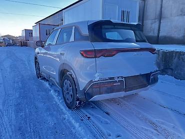 BYD: BYD Yuan Up: 2025 г., Электромобиль — 5