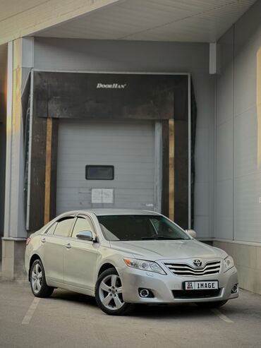 Toyota: Toyota Camry: 2010 г., 2.4 л, Автомат, Бензин, Седан