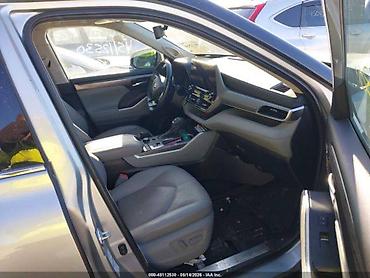 Toyota: Toyota Highlander: 2021 г., 3.5 л, Автомат, Бензин — 7