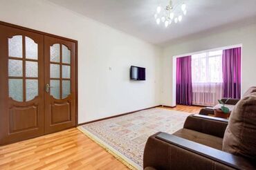 Посуточная аренда квартир: 1 комната, Душевая кабина, Постельное белье, Кондиционер — 11