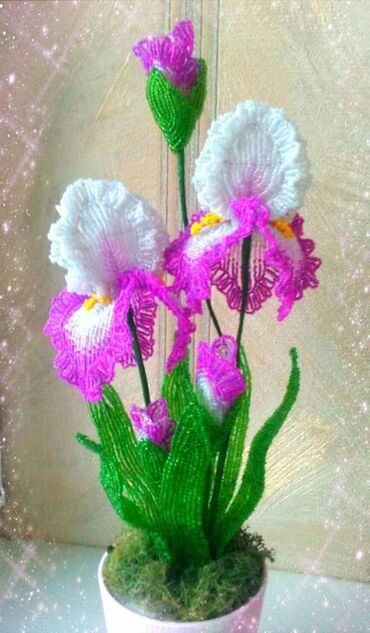 Декоративные цветы: Изготавливаю деревья и цветы из бисера все ручная работа. на — 15