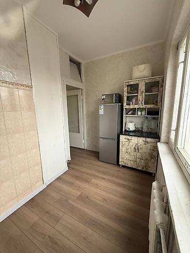 Продажа квартир: 1 комната, 33 м², 105 серия, 5 этаж, Косметический ремонт — 9