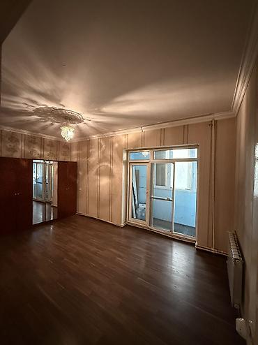 8 ci mkr kiraye evler: Uzunmüddətli ailə üçün kirayə mənzil – 8-ci mikrorayon 📍 Ünvan: Dünya — 6