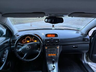 Toyota: Toyota Avensis: 2003 г., 1.8 л, Автомат, Бензин, Седан