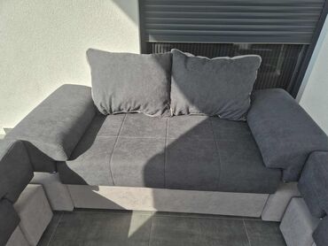 Ugaone garniture: 08. Dvosed i 2 fotelje odmah dostupni 
Cena 520e — 3