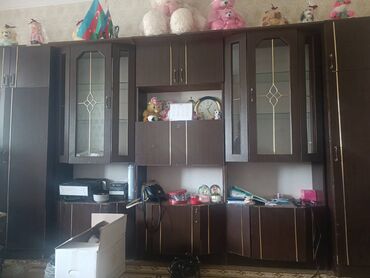 xacmazda tecili satilan evler: Mebel Tecili satılır, yaxşı vəziyyətdədir 150 AZN, real aliciya
