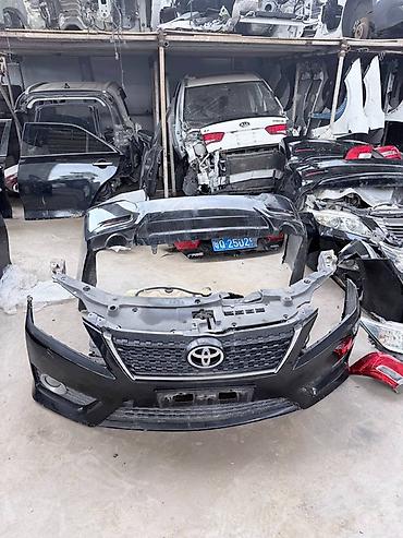 Передний обвес Toyota Camry (XV50, рестайлинг) — комплект Состав и