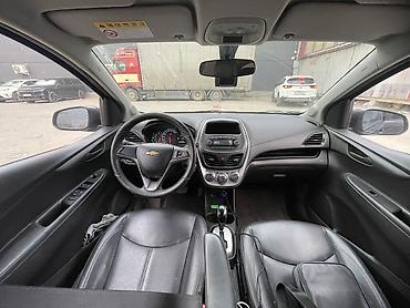 sp 4: Chevrolet Spark: 2016 г., 1 л, Вариатор, Бензин, Хэтчбэк — 5