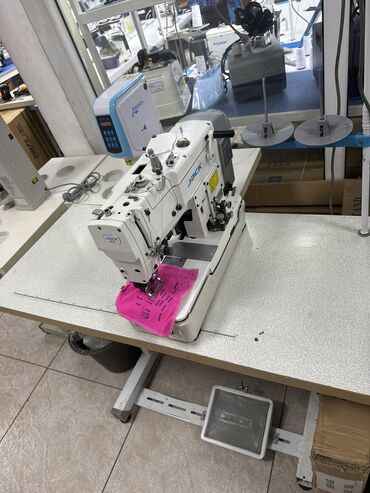 Оборудование для швейных цехов: Петельная машинку 75000 сома