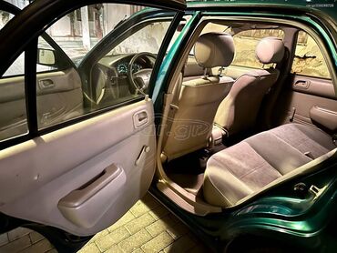 Toyota: Toyota Corolla: 1.4 l. | 2001 έ. Λιμουζίνα — 9