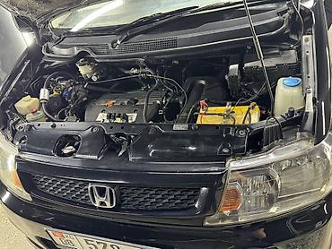 багажник степ спада: Honda Stepwgn: 2004 г., 2 л, Автомат, Бензин, Минивэн — 10