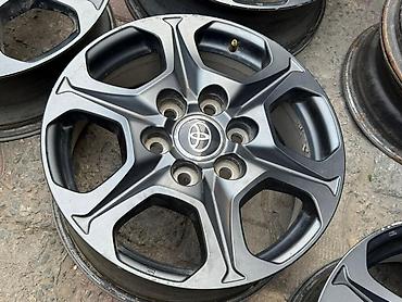 4runner: Литые Диски R 18 Toyota, Комплект, отверстий - 6, Б/у — 4