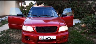 жип сатып алам: Продается Subaru Forester в красном цвете. Этот универсал оснащен
