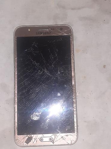 j5 2015 ekran: Samsung Galaxy J7, 16 GB, rəng - Qızılı, Qırıq — 3