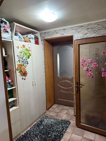 Продажа домов: Дом, 150 м², 6 комнат, Собственник, Старый ремонт — 6