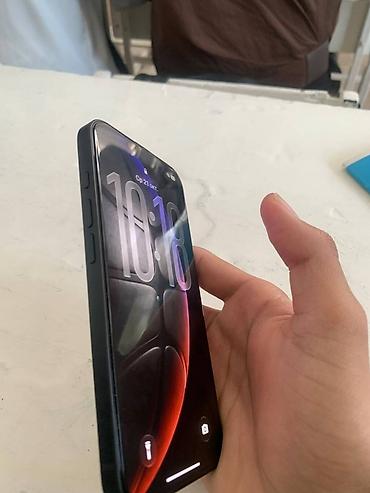 huawei pad: IPhone 16e, Новый, 128 ГБ, Черный, Чехол, 100 % — 5