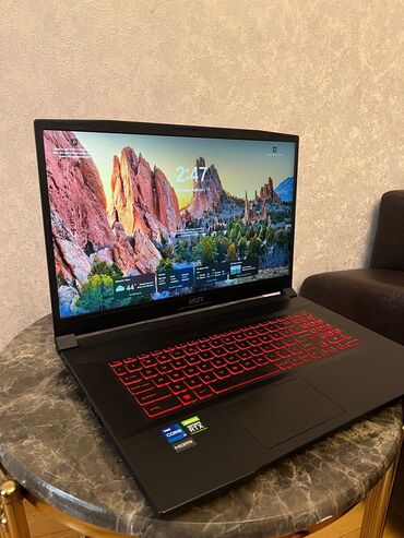 işlənmiş notebooklar: İşlənmiş MSI, 17.3 ", Intel Core i7, 512 GB, Pulsuz çatdırılma