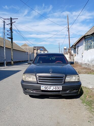 mersedes c 180: Mercedes-Benz C 180: 1.8 l | 1995 il Sedan