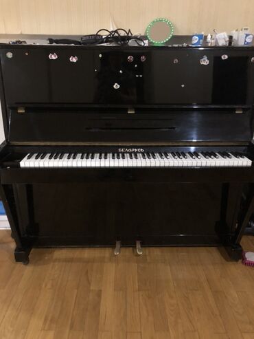 Pianolar: Piano, Belarus, Akustik, İşlənmiş, Ünvandan götürmə