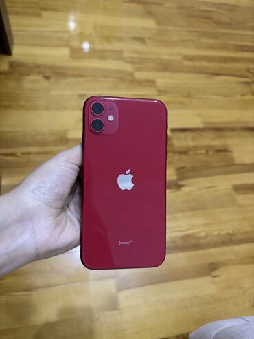 iphone 13 satılır: IPhone 11, 128 ГБ, Красный, Face ID, С документами