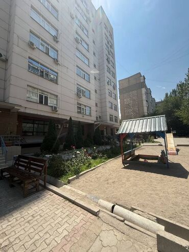 купить квартиру в микрорайоне бишкек: 2 комнаты, 62 м², Элитка, 2 этаж, Косметический ремонт