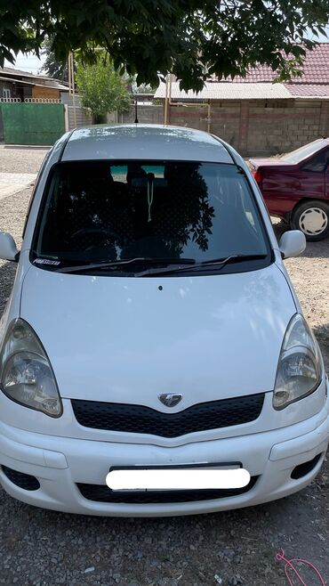 машина алмашам: Toyota Funcargo: 2003 г., 1.3 л, Автоматтык, Бензин, Хетчбек