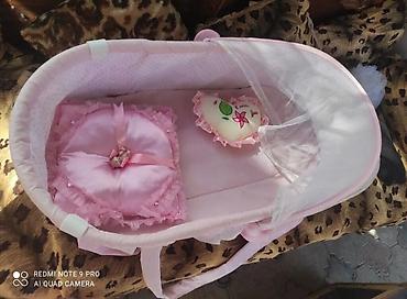 hello kitty oyuncaq: Qız üçün, İşlənmiş, Dördbucaq, Beşik, Dəst ilə, Matras ilə, Yellənmə mexanizmsiz — 1
