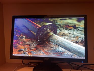 uşaqlar üçün planşetlər: Salam Acer k202hql 20 inch monitor 60 hz tezlik süretine malikdir heç