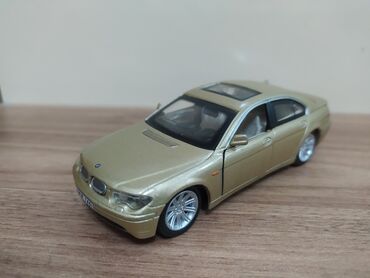 sapaski modelleri: BMW, 2000 il, 1:43, Dəmir, Ünvandan götürmə