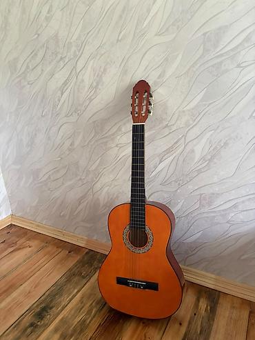 electro gitar: Klassik gitara, Arturia, İşlənmiş, Rayonlara çatdırılma — 7