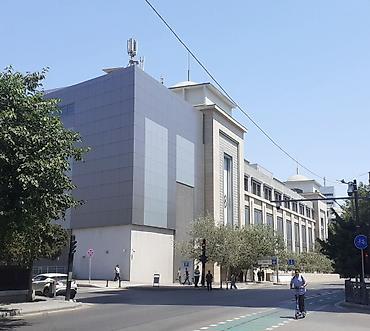 xalqlar dostluğu ev: Mərkəzi bank.28 Moll, Milli Konservatoriyanın yanindaki 7 mərtəbəli — 3