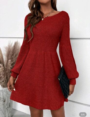 haljina crno plava ili belo zlatna: S (EU 36), Long sleeves at lalafo.rs haljina crno plava ili belo zlatna: S (EU 36), Long sleeves