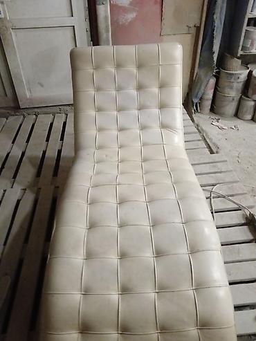 mebel materialı: Ağ rəngli lounge/şezlong kreslo - Material: temiz dəri üzlük — 3