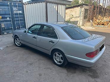 mersedez 124: Mercedes-Benz E-Class: 1999 г., 2.4 л, Автомат, Бензин, Седан — 3