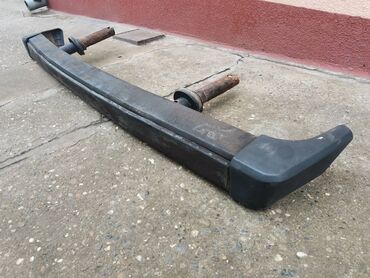 Auto delovi: Prednji branik Lada 2121,21213,21214 Niva. Polovno, ocuvano. Skinuto — 7