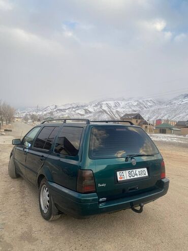 Volkswagen: Volkswagen Golf: 1997 г., 1.8 л, Механика, Универсал
