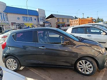 аварийный состояния: Chevrolet Spark: 2017 г., Автомат, Бензин, Хэтчбэк — 4