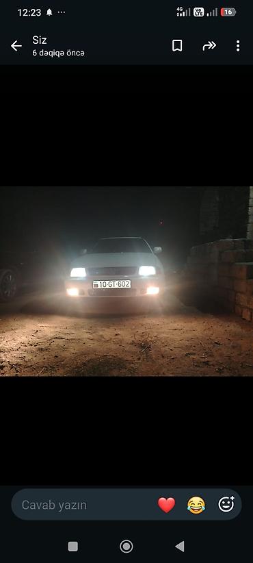 Volkswagen: Volkswagen Polo Classic – ağ rəng, sedan kuzov. Xüsusiyyətlər: - 4 — 2