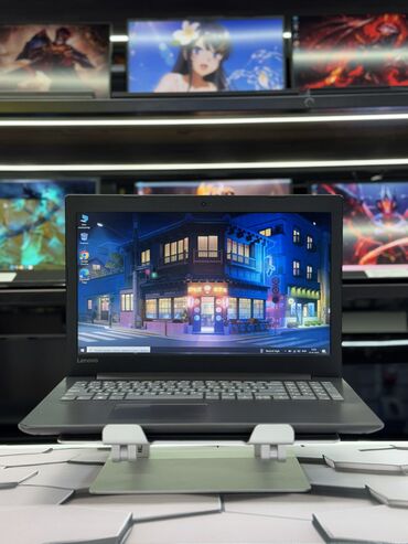 ноутбук продаю: Ноутбук, Lenovo, 8 ГБ ОЭТ, Intel Core i3, 15.6 ", Татаал эмес тапшырмалар үчүн, эс тутум SSD